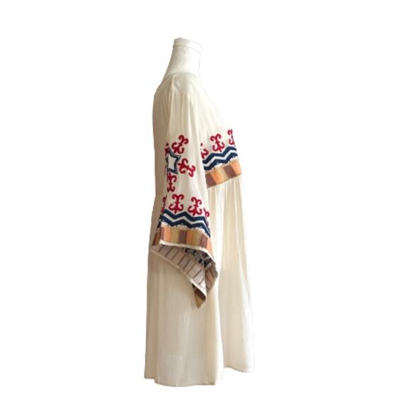 Velzera Dress Cream Brown Red Blue Embroidered Bell Sleeve Tunic Boho Medium NEW - Picture 4 of 12